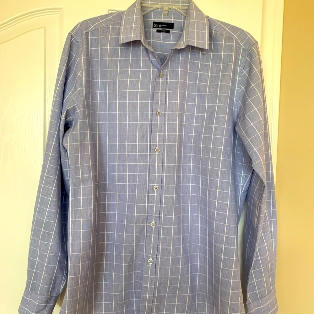 Bar III mens shirt blue with grid print. Sz M never worn